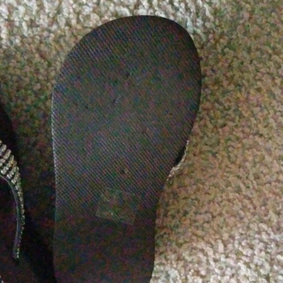 Thong wedge sandals - Picture 4 of 4